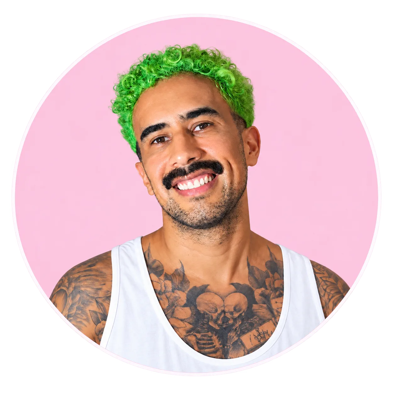 Rodo Tapia, fundador, nail artist y educador internacional de ART LAB